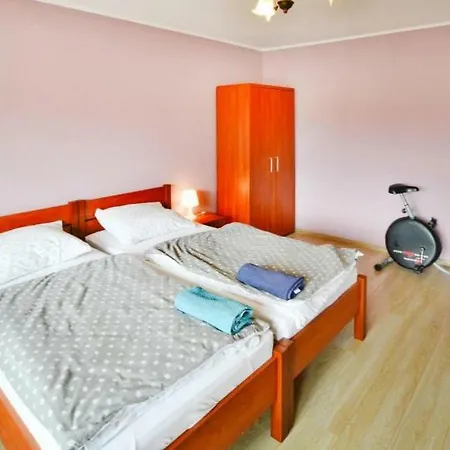 Duzy Apartament Apartment *